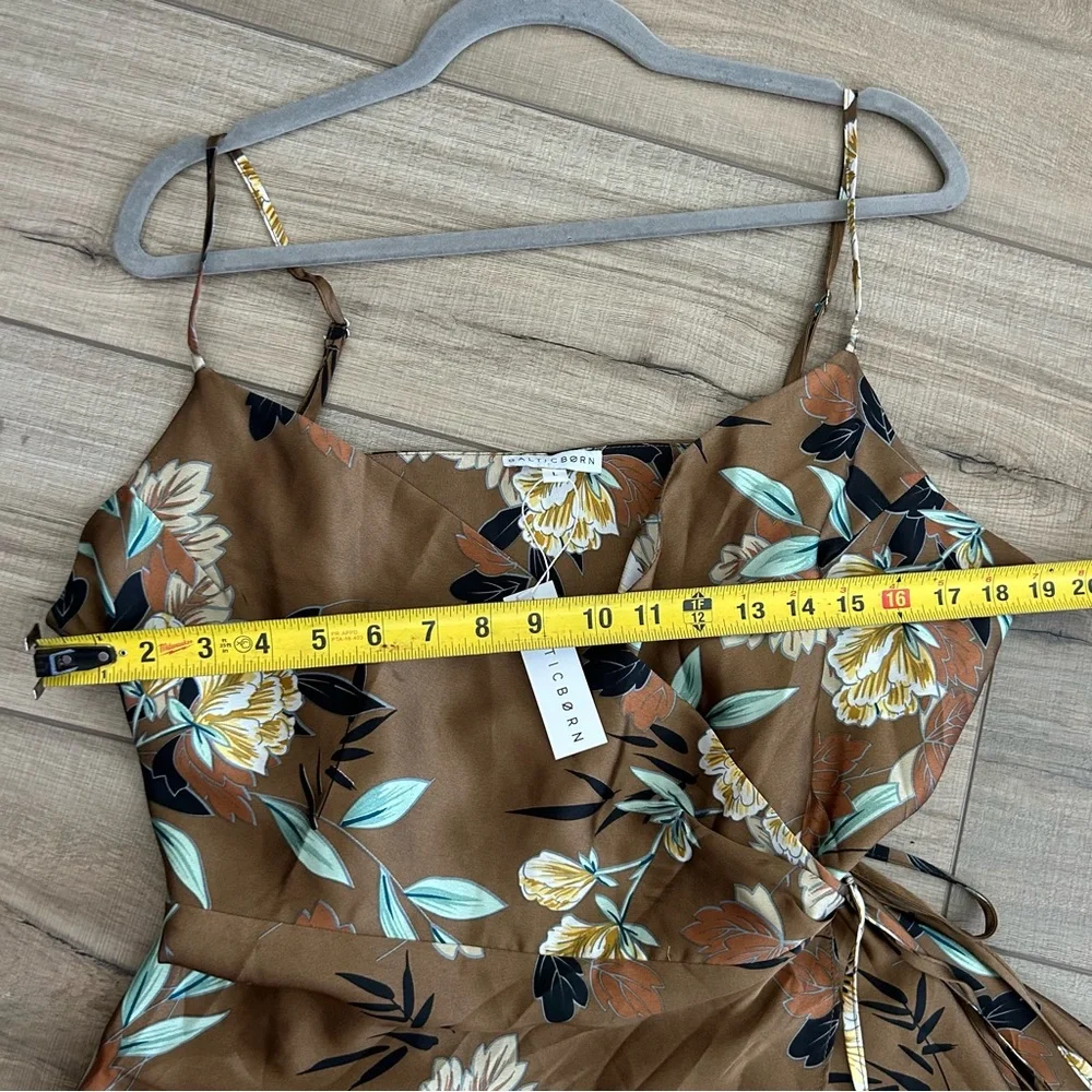 Baltic Born Brown Steffi Tulip Wrap Satin Boho Dress Mocha Floral NWT Large - Picture 10 of 10